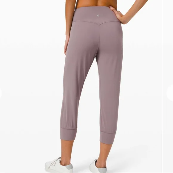 Lululemon athletica Align Jogger Crop 23" - Picture 3 of 12